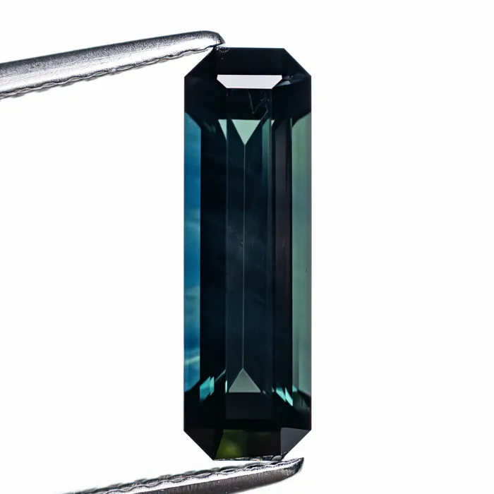Rings Misfit Gems 239ct 1397x437x370mm Cut Corner Rectangle Step Cut Sapphire 2519501