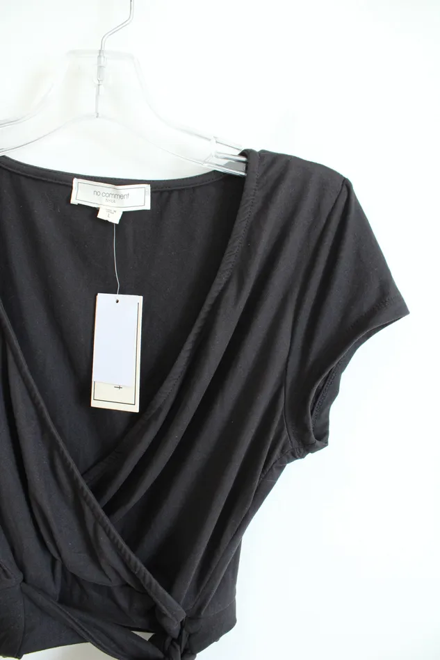 Rings No Comment NEW No Comment Black Cropped Tied Waist Top L