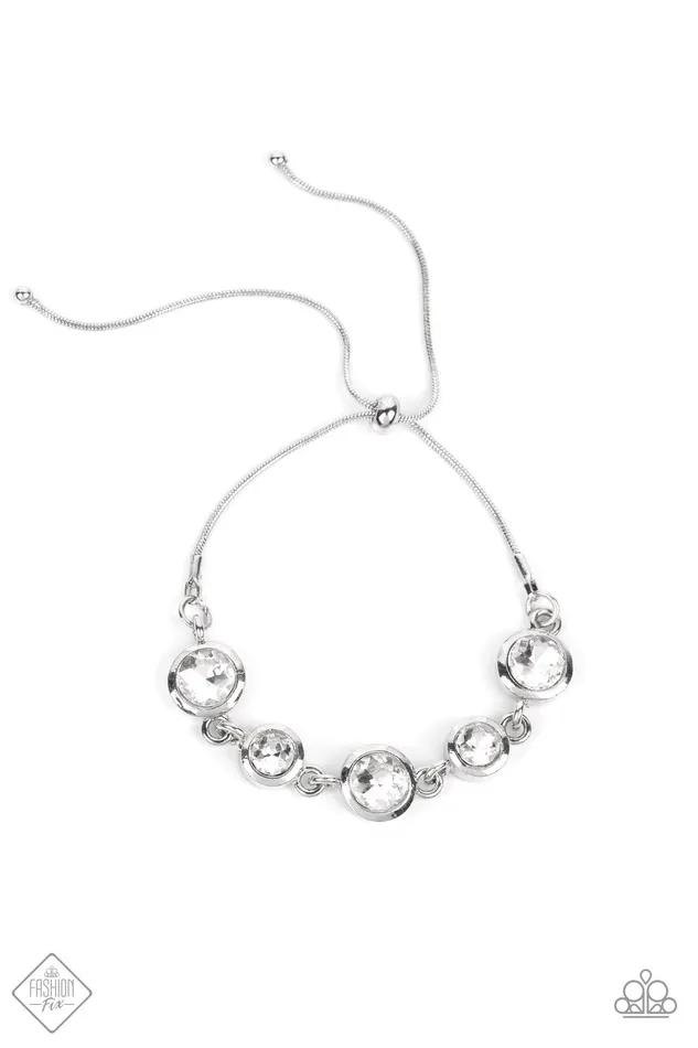 Rings Paparazzi Accessories Classically Cultivated White