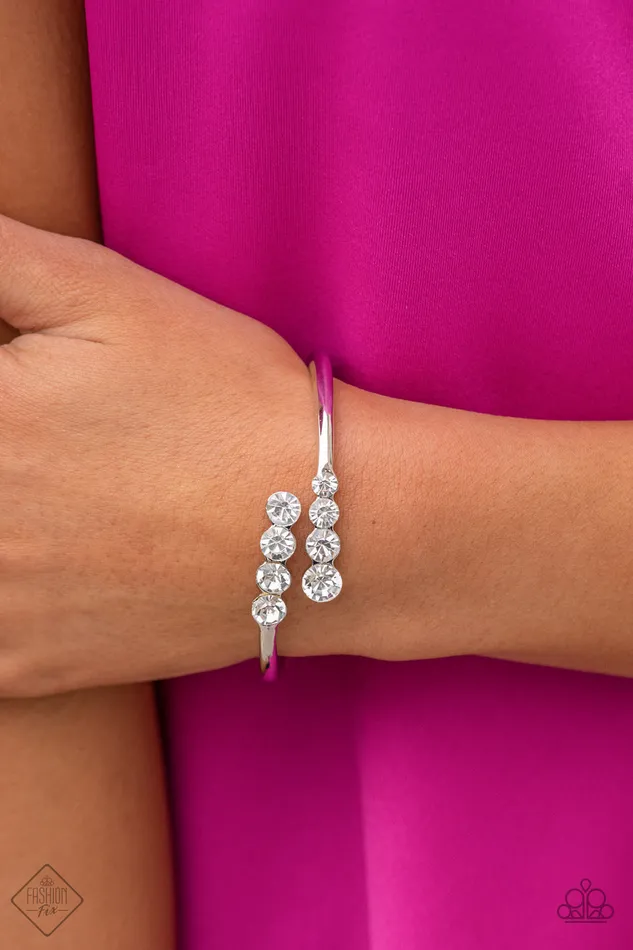 Rings Paparazzi Accessories Defying Dazzle White