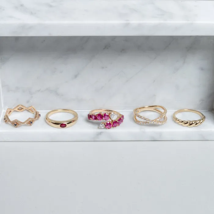 Rings RACHEL LYNN CHICAGO 14 Karat Yellow Gold and Diamond Criss Cross Ring