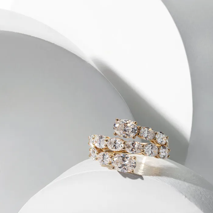 Rings RACHEL LYNN CHICAGO 18 Karat Yellow Gold Oval Diamond Triple Wrap Ring