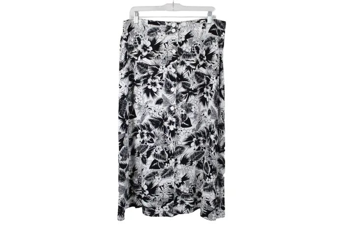 Sag Harbor Button Front Black Floral Skirt L Sag Harbor Rings