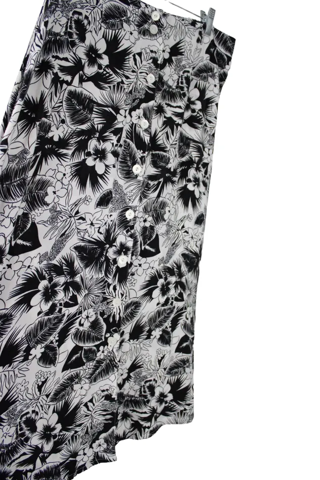 Sag Harbor Button Front Black Floral Skirt L Sag Harbor Rings
