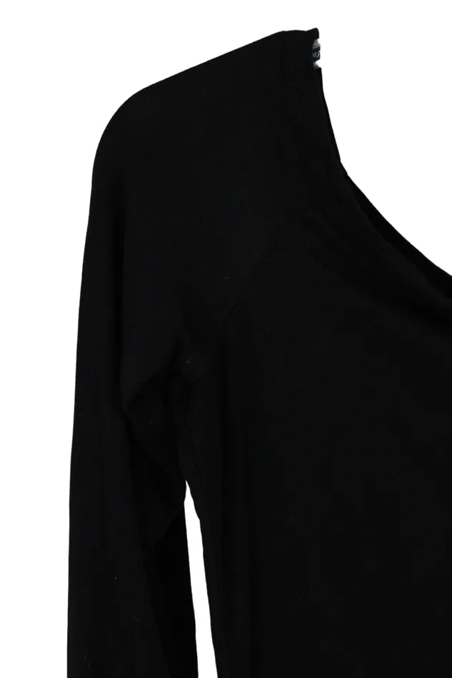 Sarin Matthews Rings Sarin Matthews Black OffTheShoulder Top S