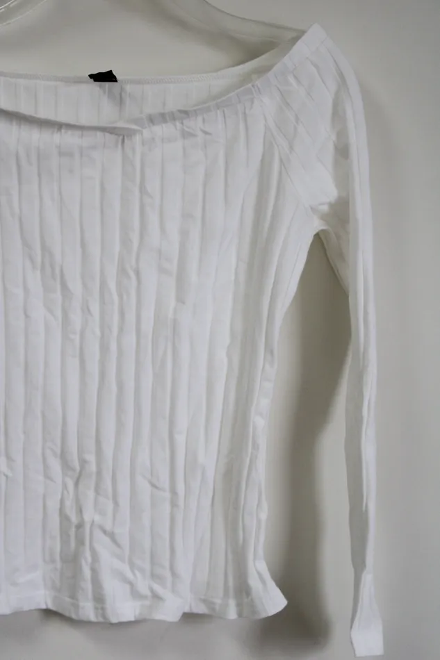 Shein White OffTheShoulder Top M Shein Rings