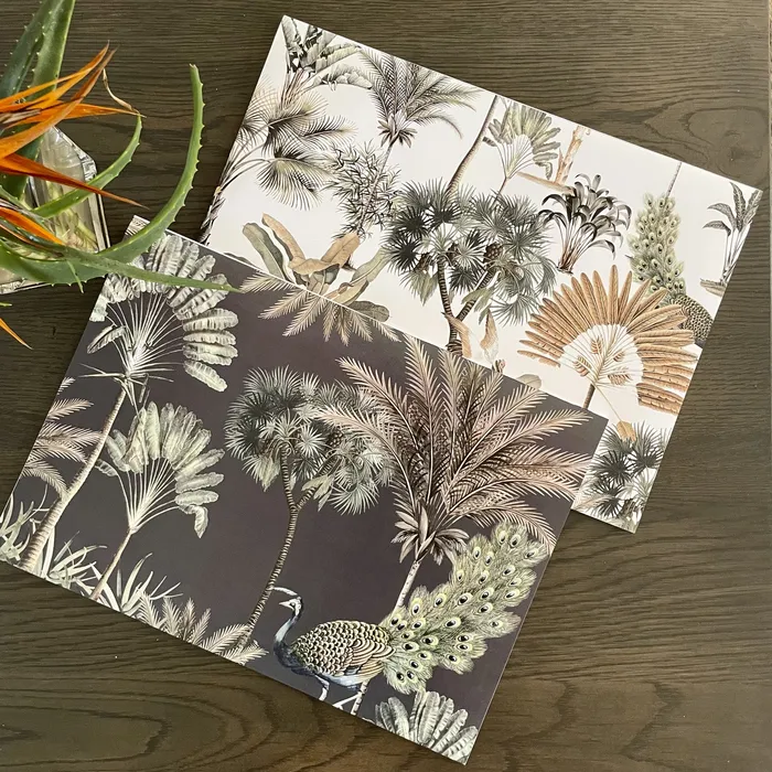 SHORELINE Necklaces Exotic Zanana Light Paper Placemats