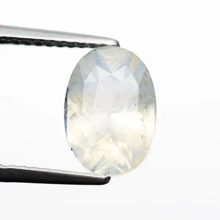 White Brilliant Sapphire 251ct Oval Misfit Gems Rings